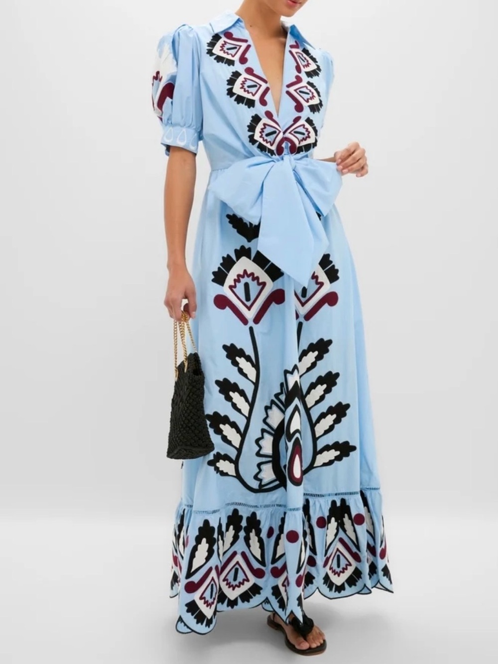 FARM RIO
ARTISANAL EMBROIDERED MAXI DRESS Small